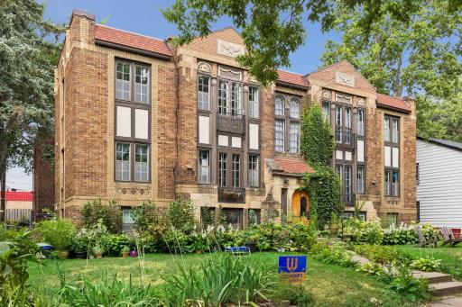 3948 1st Avenue S, 201, Minneapolis, MN 55409