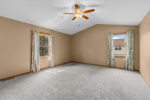 Upper level primary suite