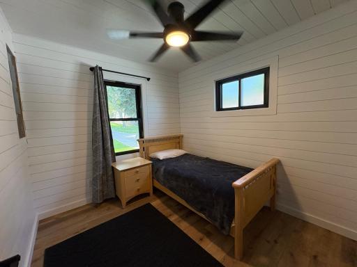 Bedroom 2.JPG