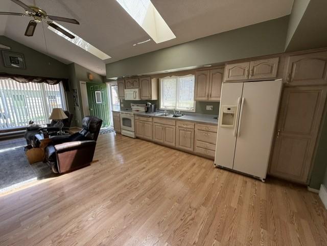 Appliances included