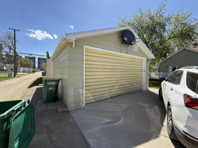 2-car garage