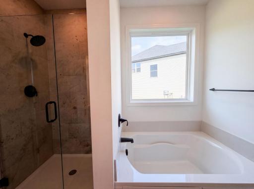 851 Londonderry Lane NW, Rochester, MN 55901