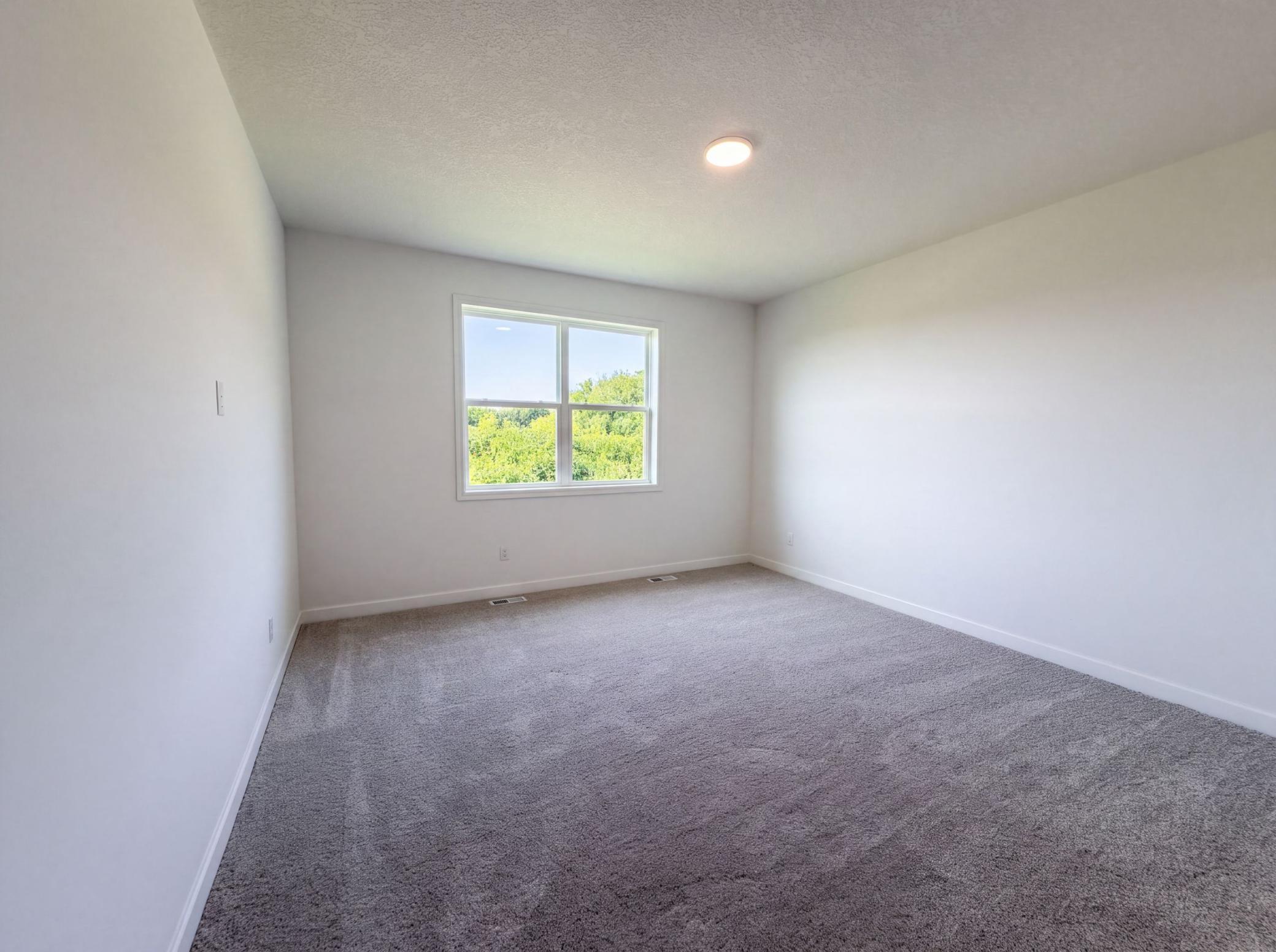 listing_9.jpg