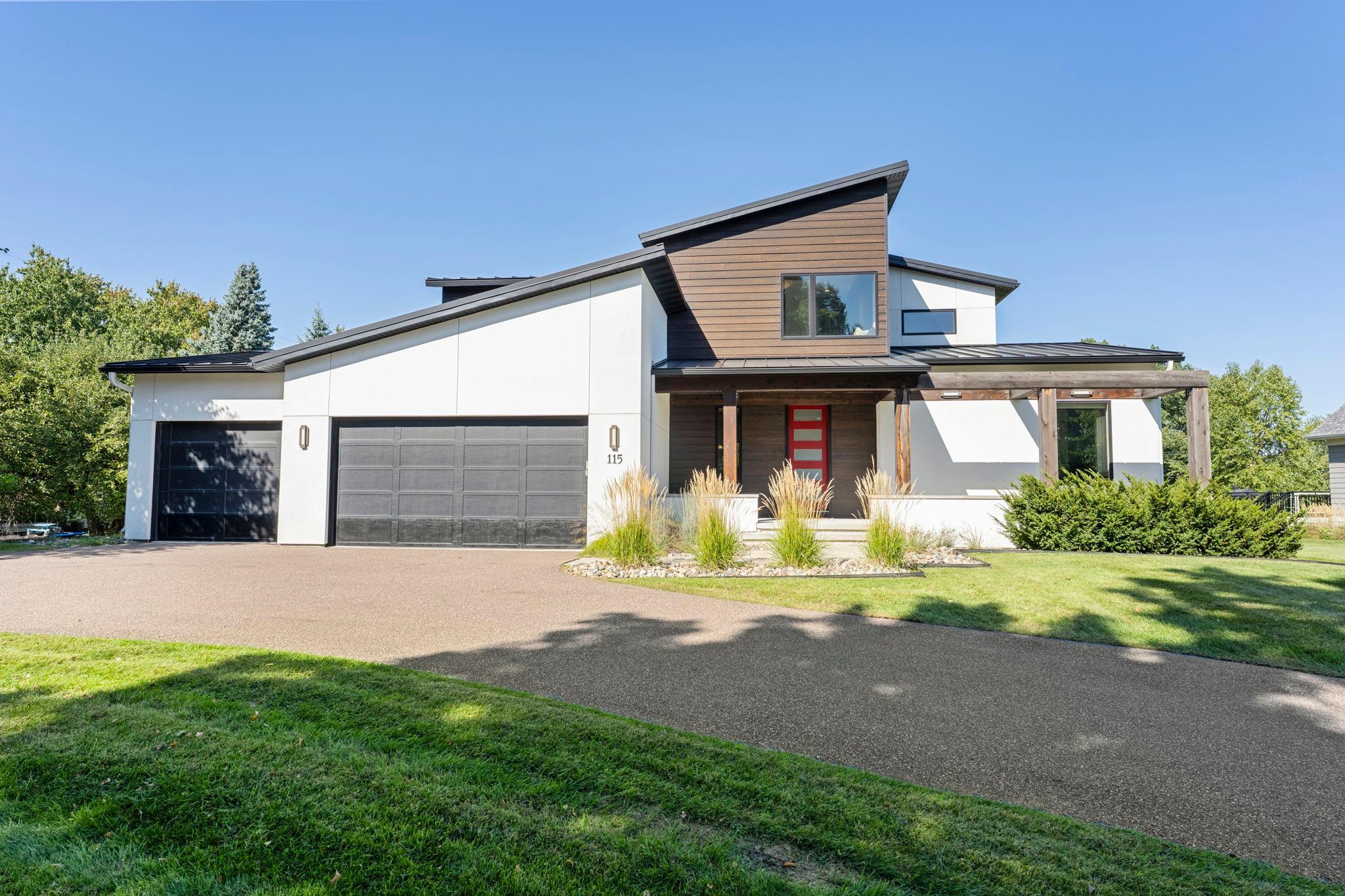7-web-or-mls-115 Brunswick Ave N-291.jpg