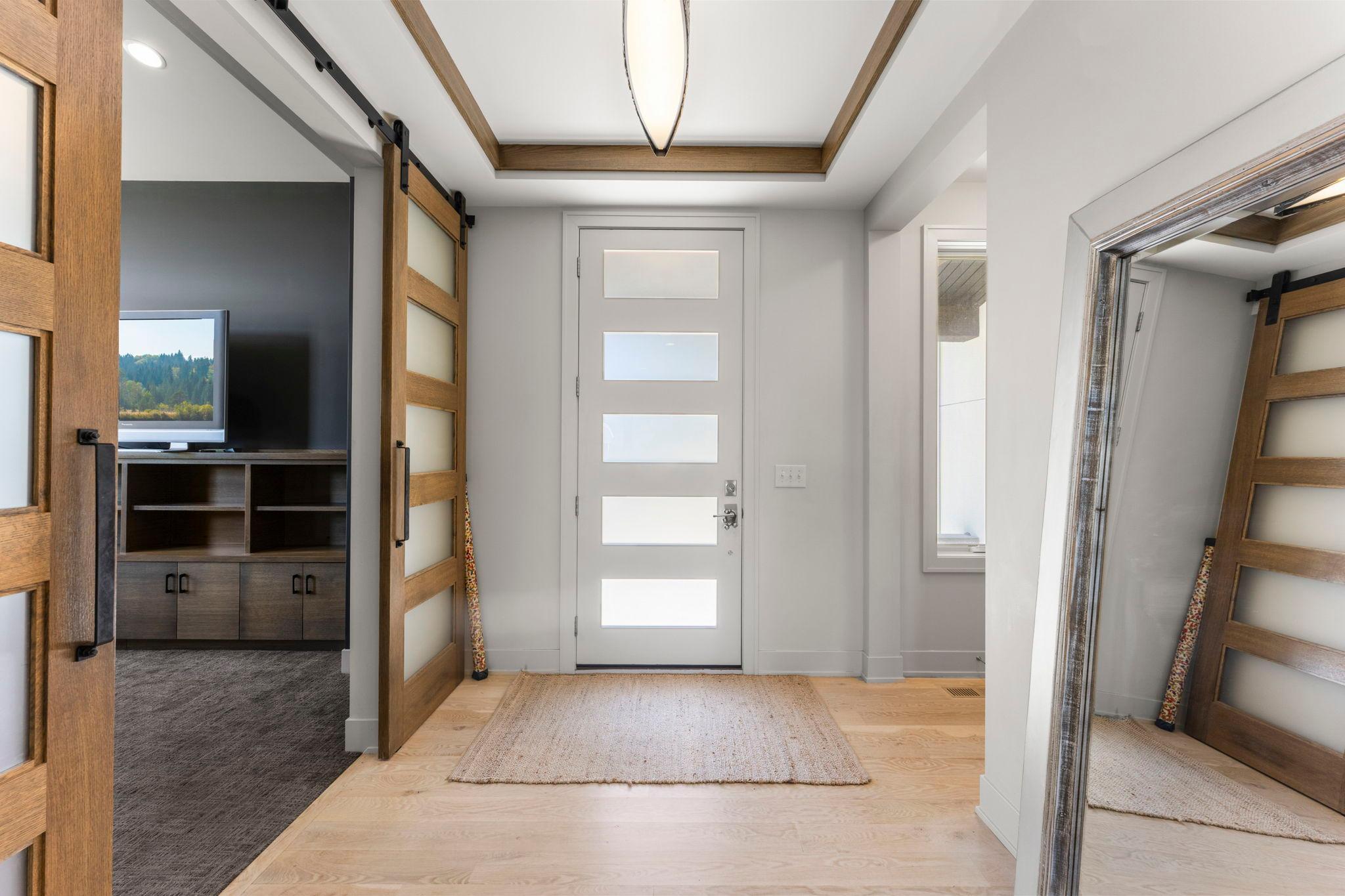 14-web-or-mls-115 Brunswick Ave N-3.jpg