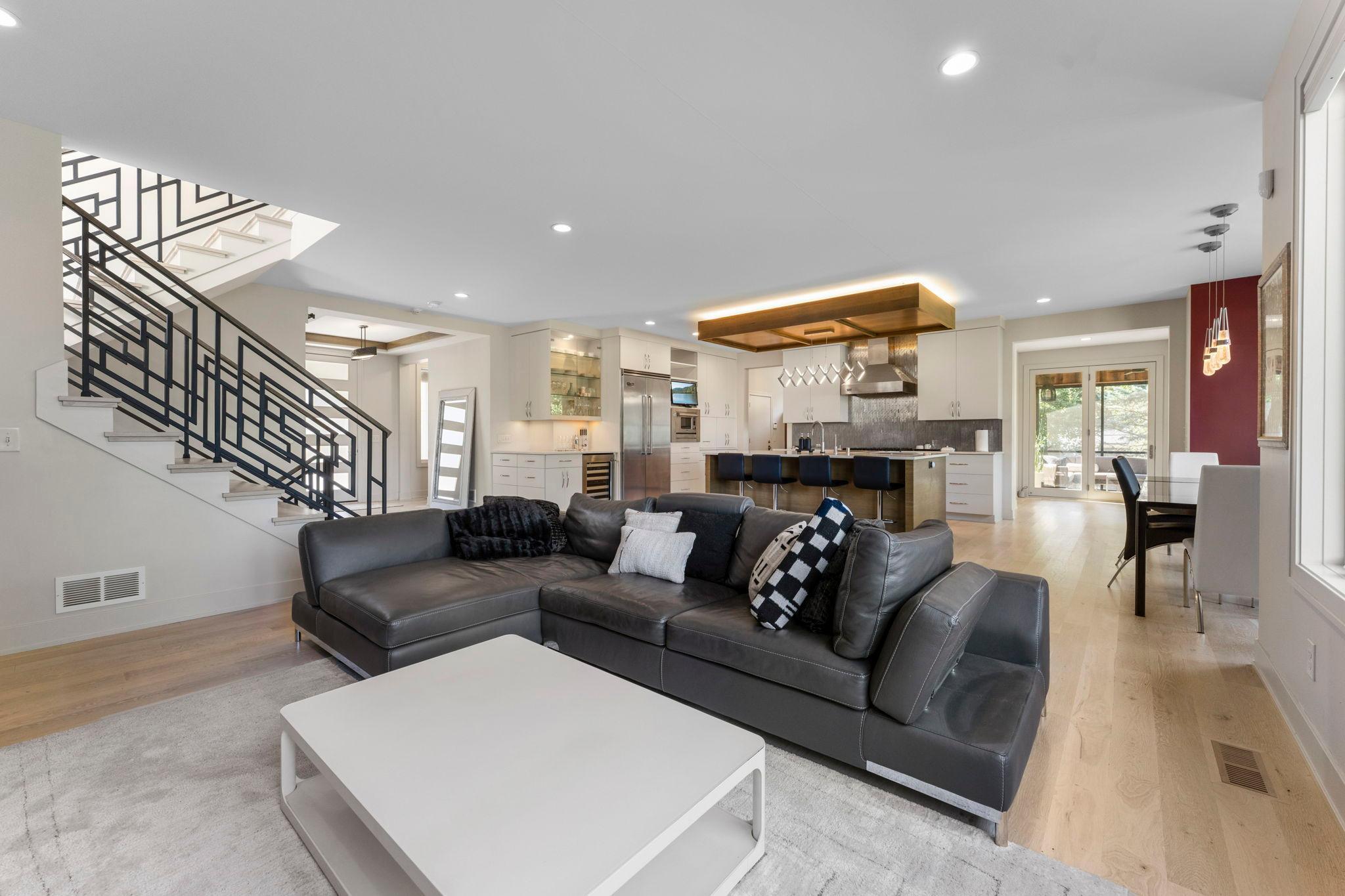 23-web-or-mls-115 Brunswick Ave N-33.jpg