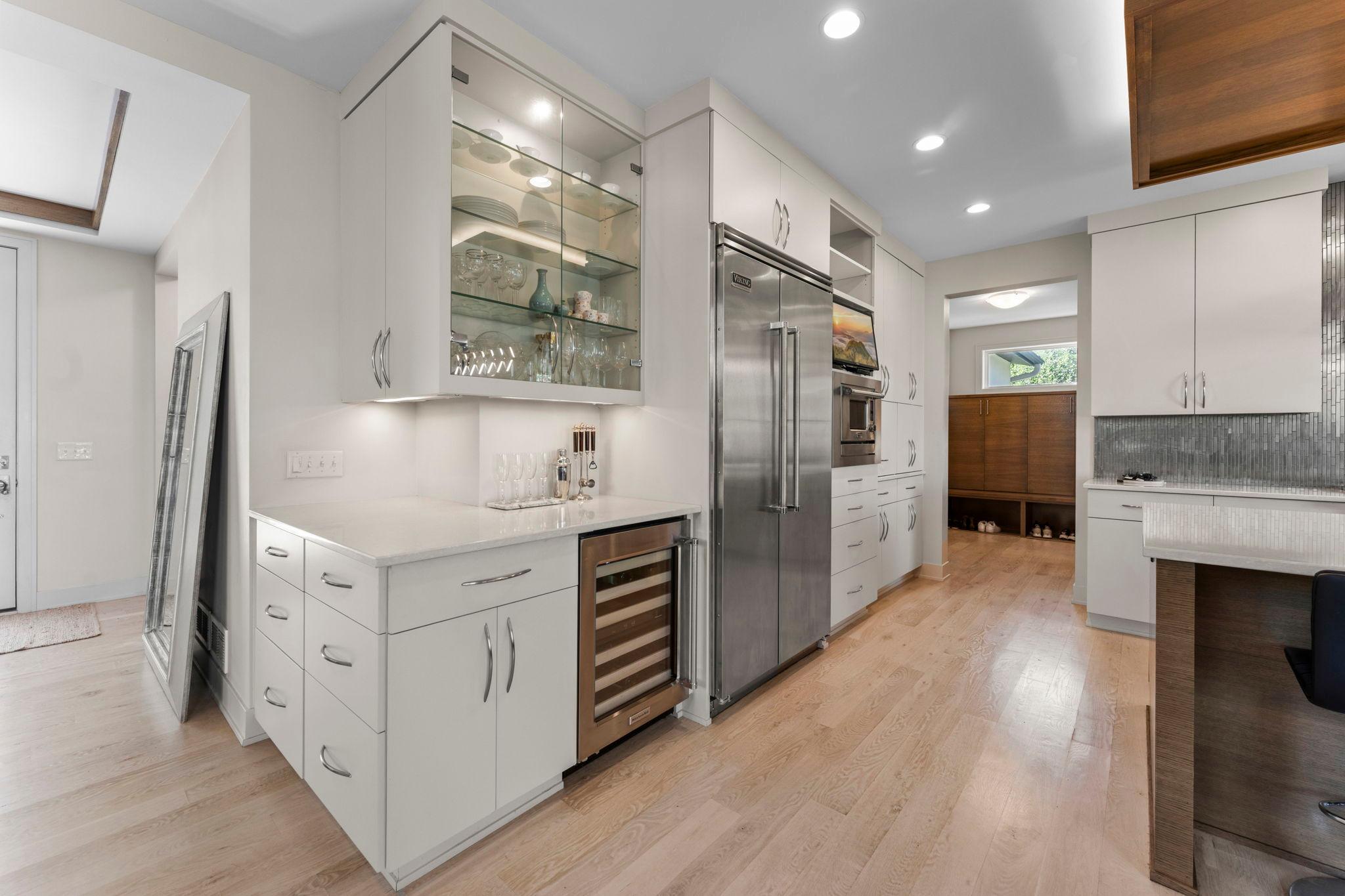 31-web-or-mls-115 Brunswick Ave N-45.jpg