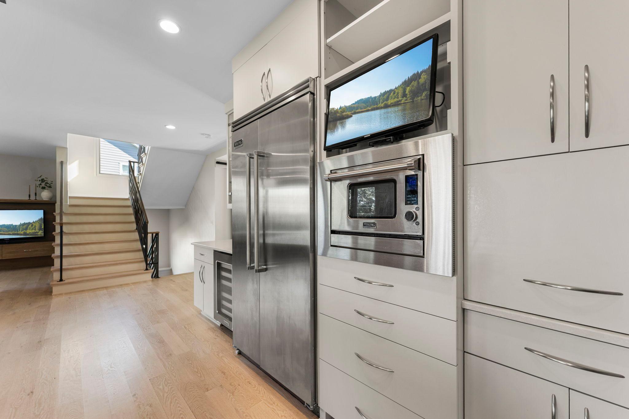 38-web-or-mls-115 Brunswick Ave N-69.jpg