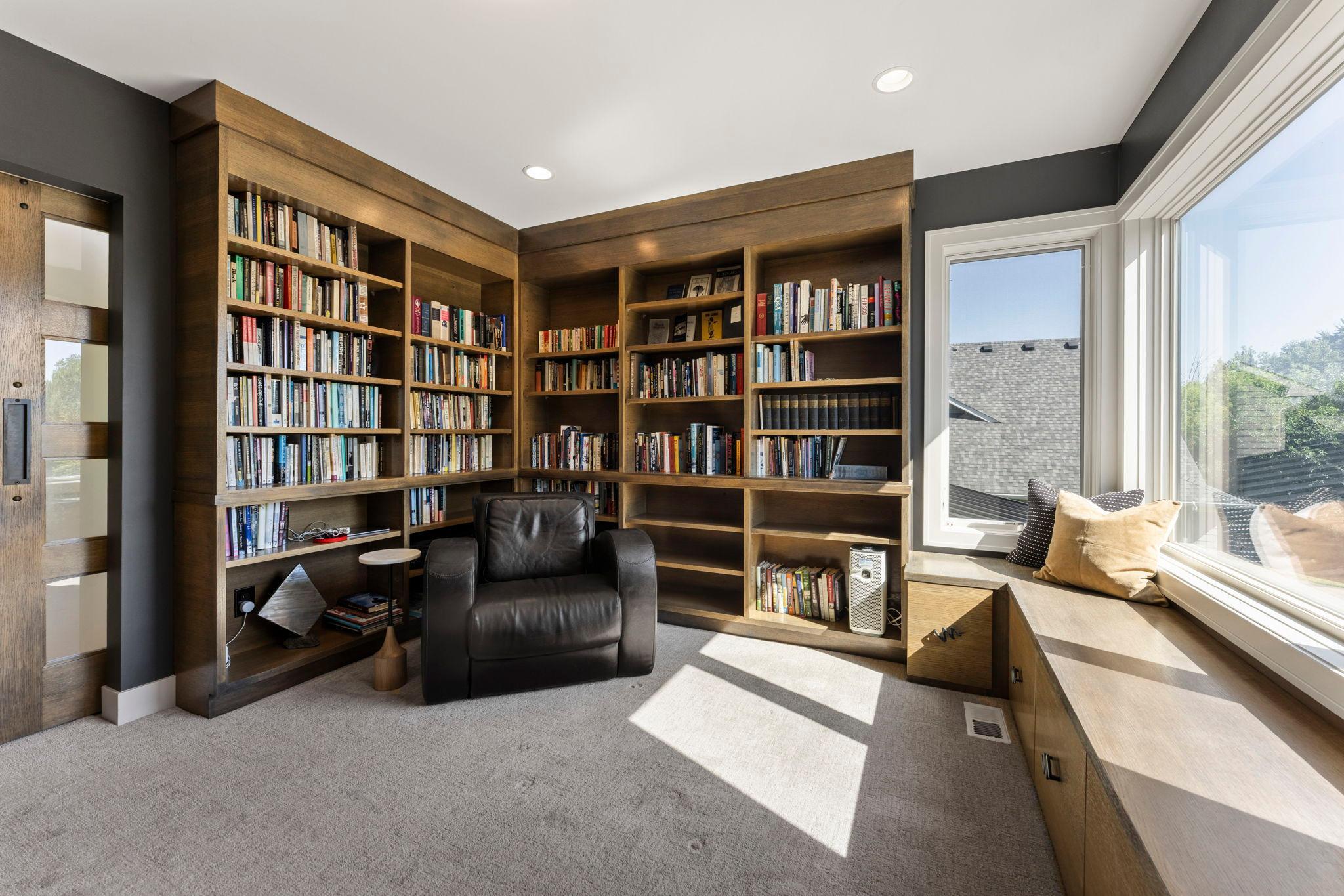 51-web-or-mls-115 Brunswick Ave N-129.jpg