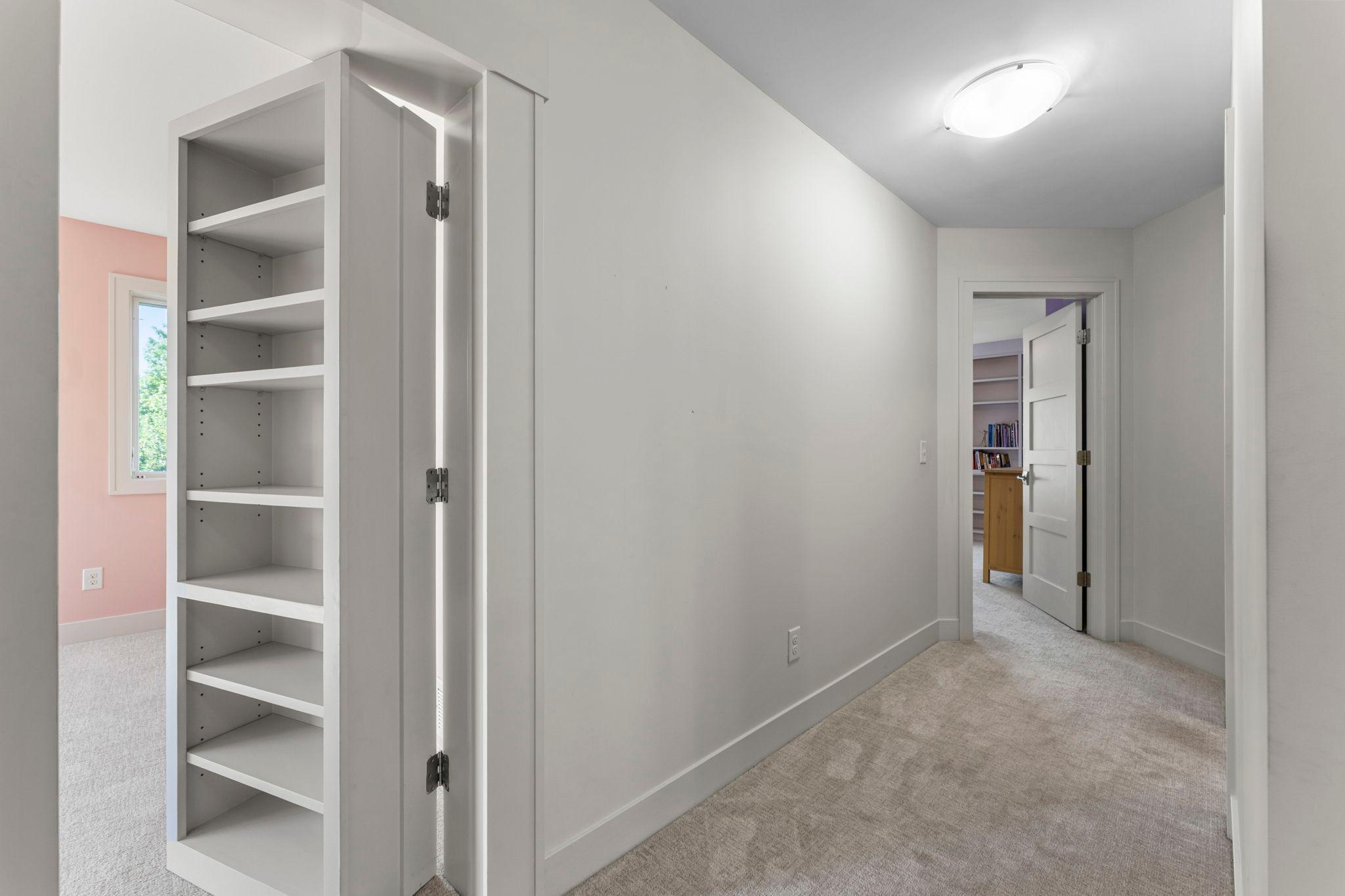 54-web-or-mls-115 Brunswick Ave N-174.jpg
