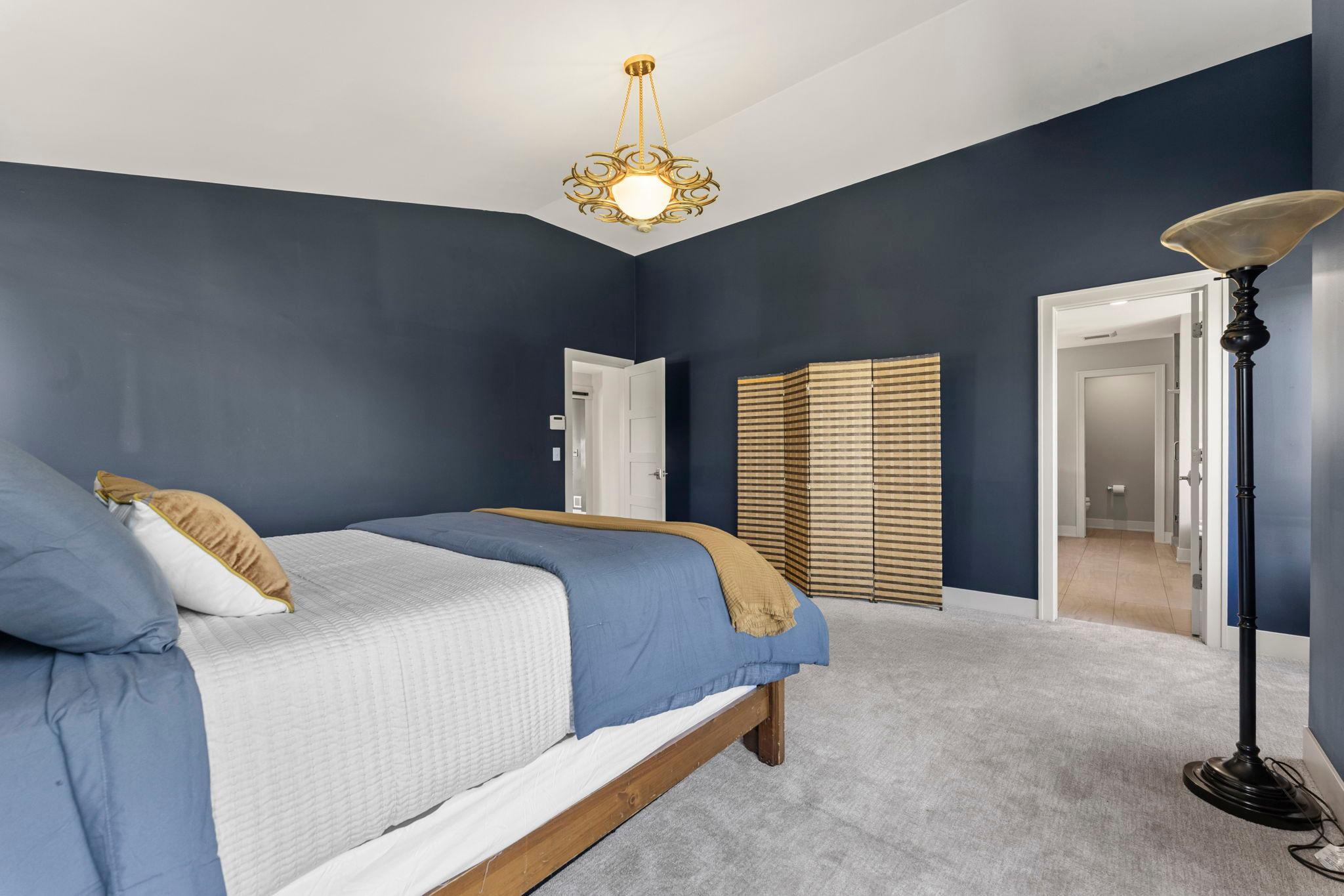 60-web-or-mls-115 Brunswick Ave N-150.jpg