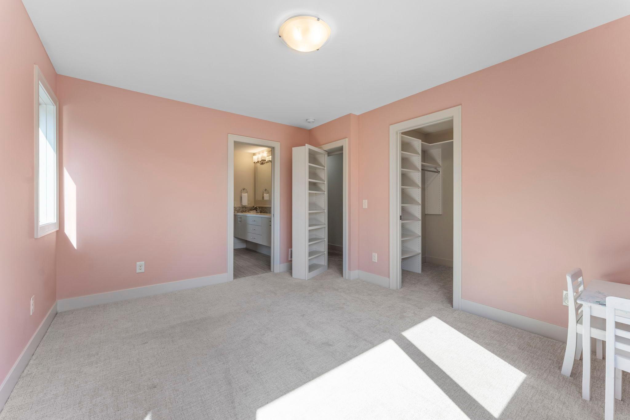 73-web-or-mls-115 Brunswick Ave N-198.jpg