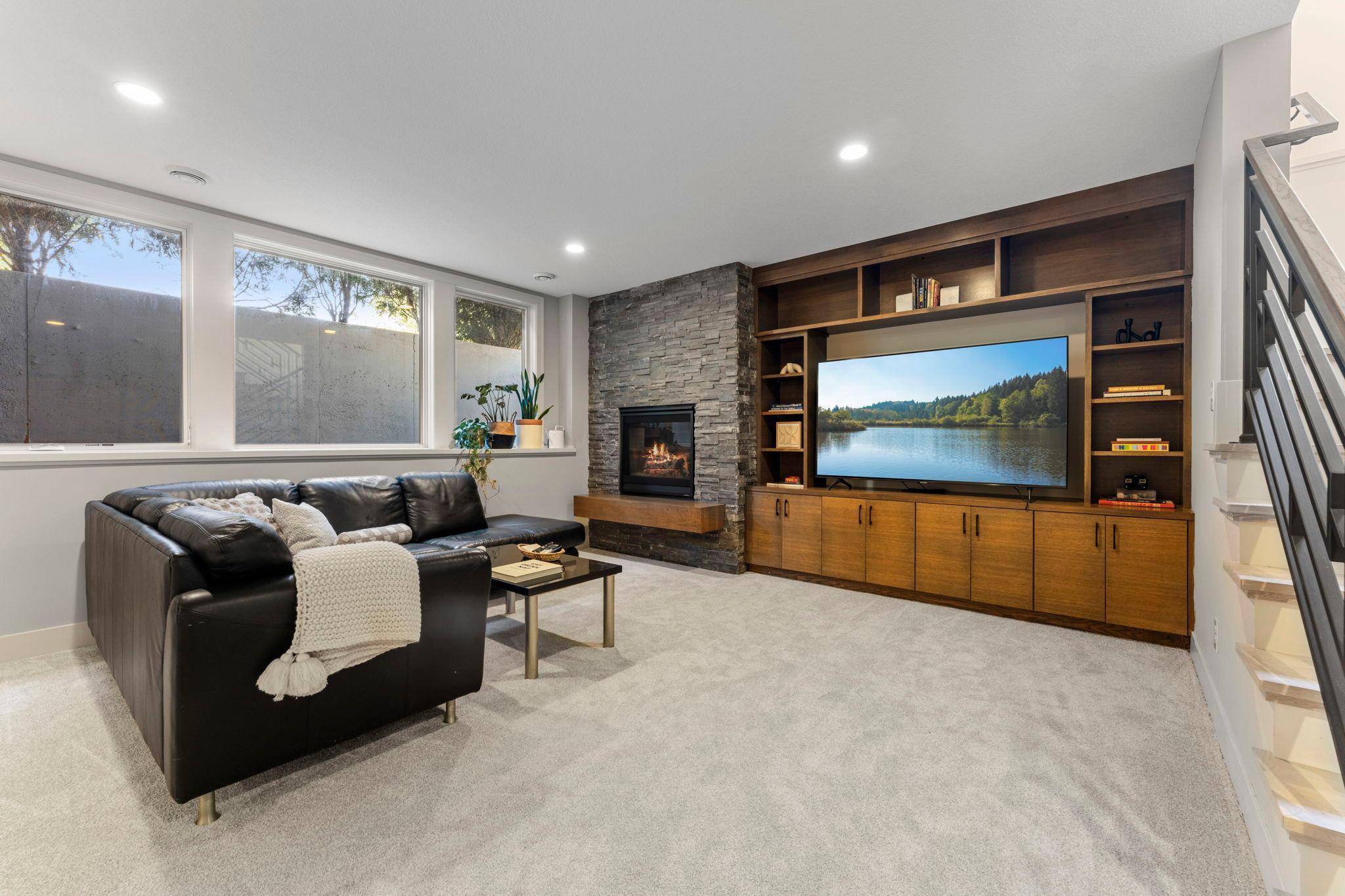 85-web-or-mls-115 Brunswick Ave N-237.jpg