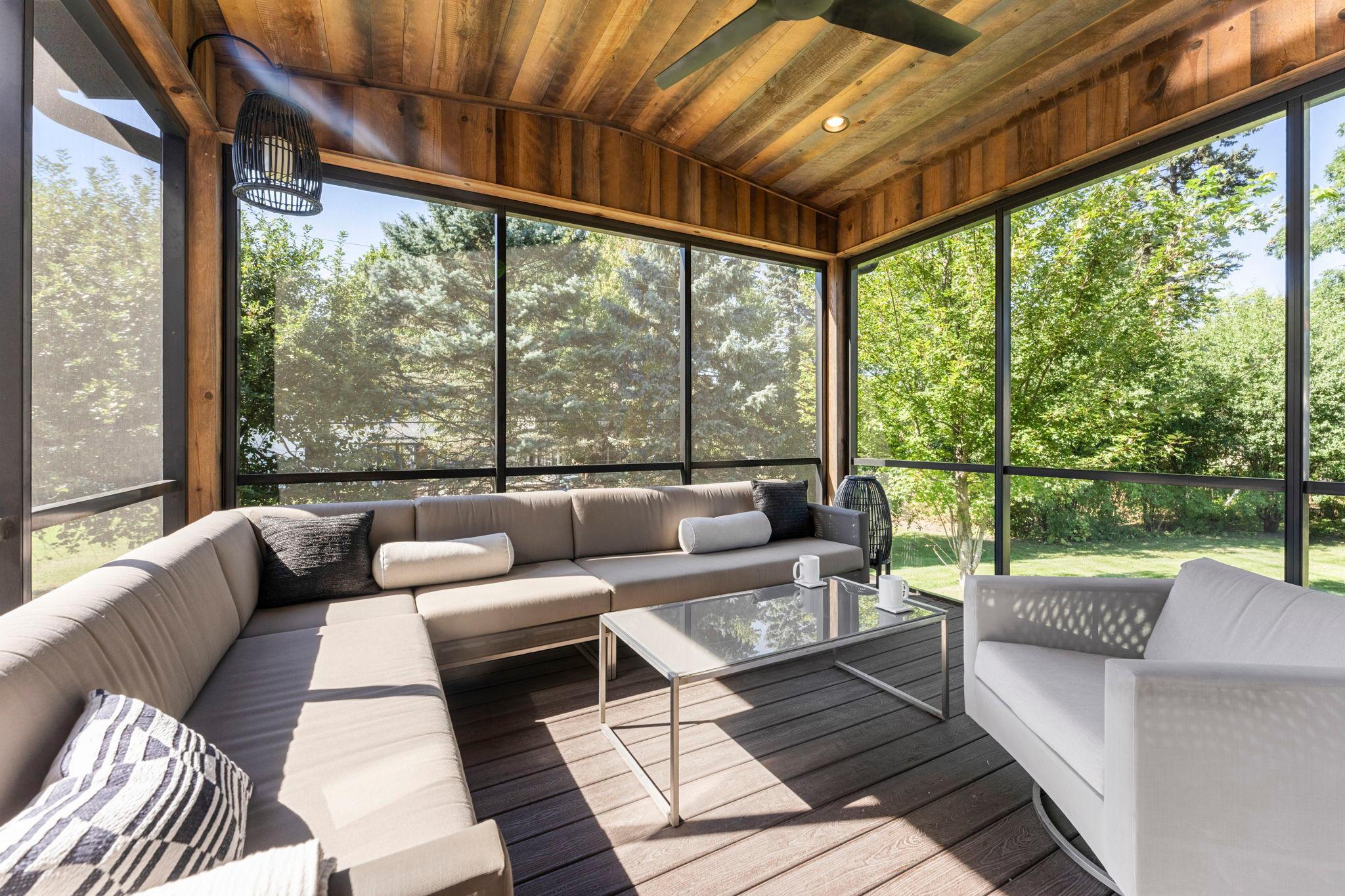 92-web-or-mls-115 Brunswick Ave N-90.jpg