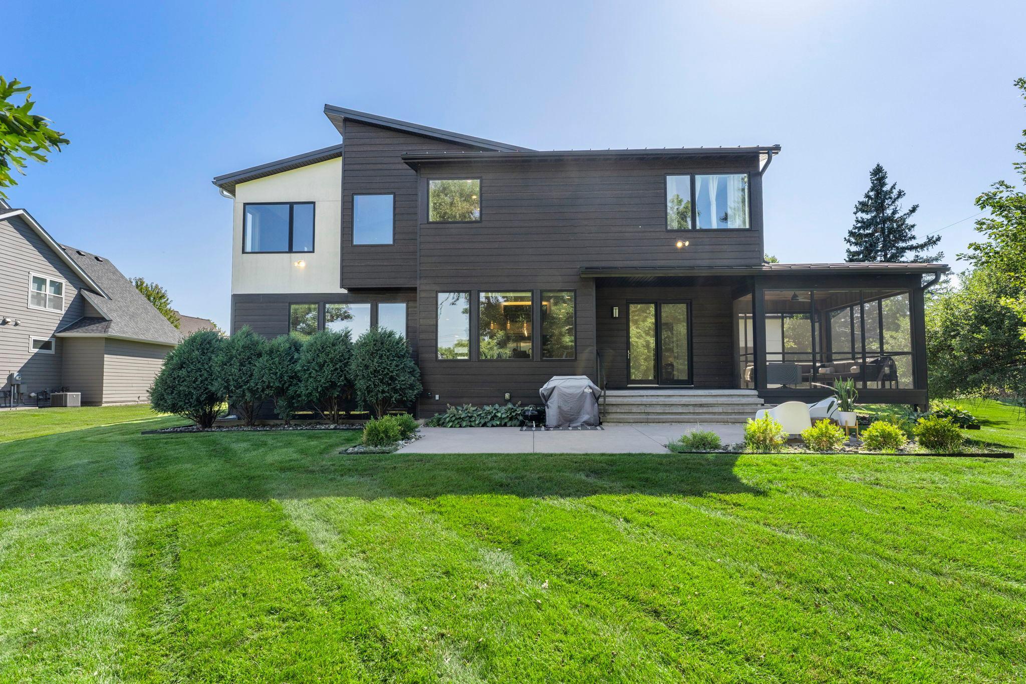 99-web-or-mls-115 Brunswick Ave N-262.jpg
