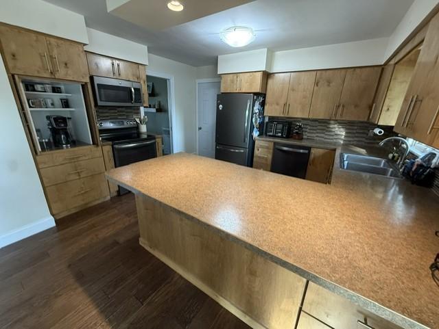 Appliances included