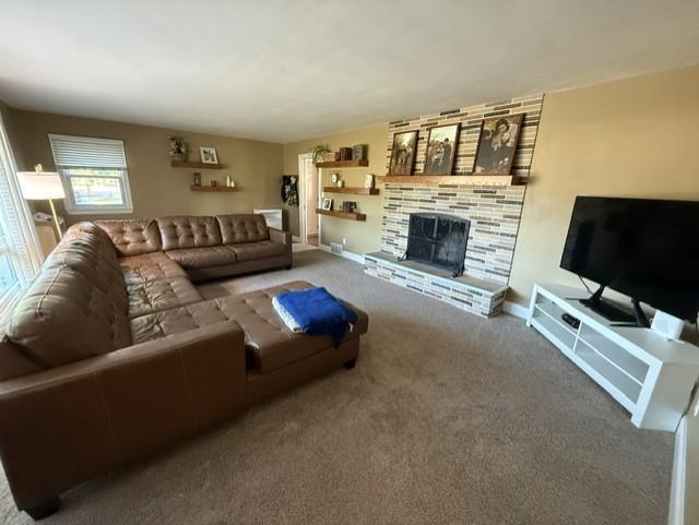 Large living room that fits a huge couch