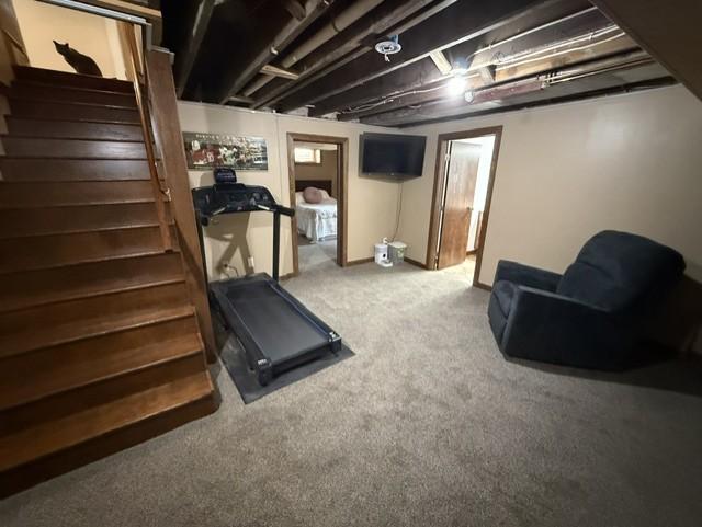 Family room - bsmt - ceiling to be done
