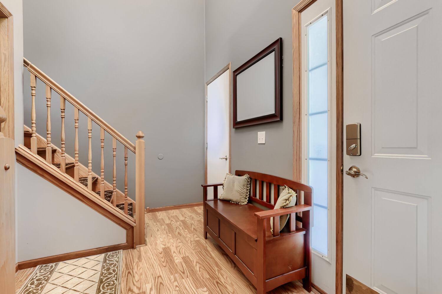 7944 Highland Drive - Web Quality - 006 - 03 Foyer.jpg