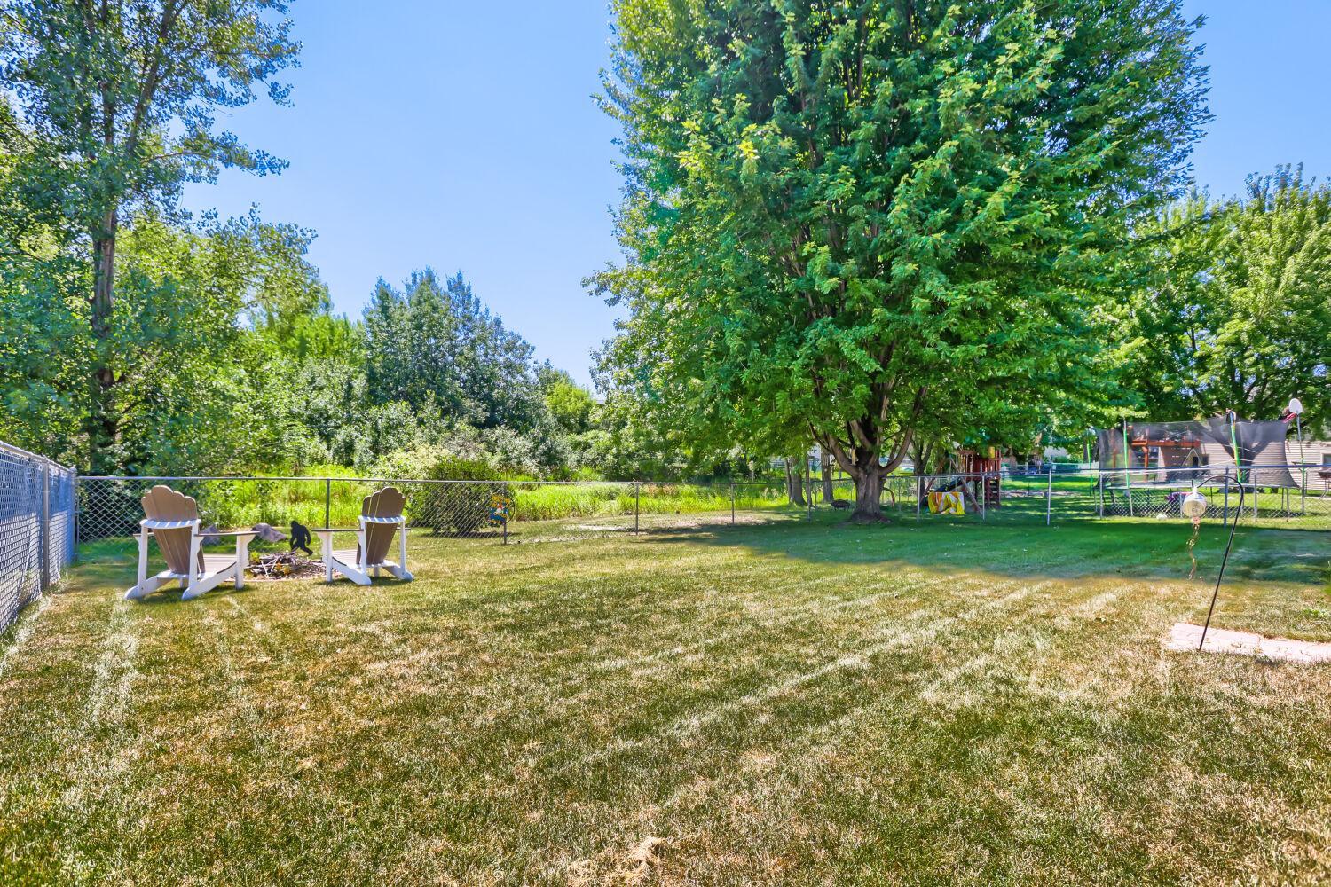 7944 Highland Drive - Web Quality - 035 - 29 Exterior Rear.jpg