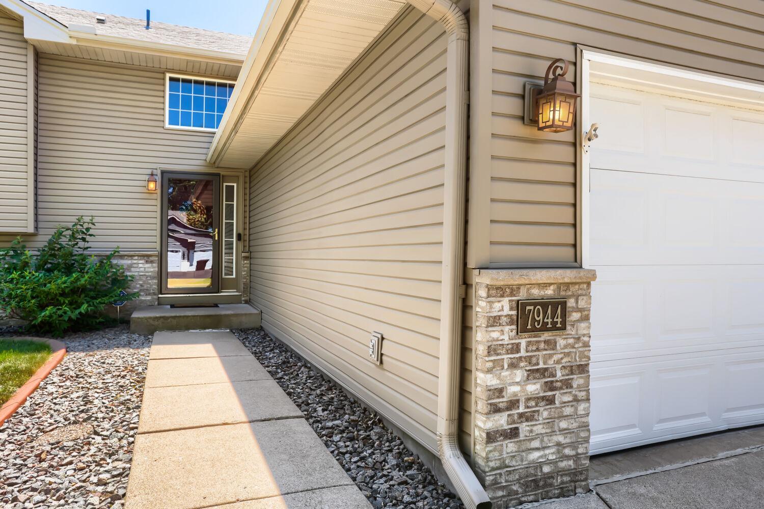 7944 Highland Drive - Web Quality - 031 - 25 Exterior Rear.jpg