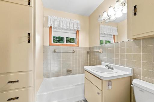 27906 Ambassador Drive, Grey Eagle, MN 56336