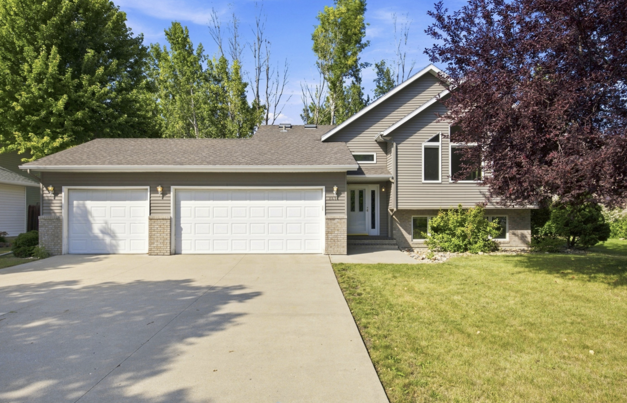 Property photo for 2617 38 1/2 Avenue S, Fargo, ND 58104