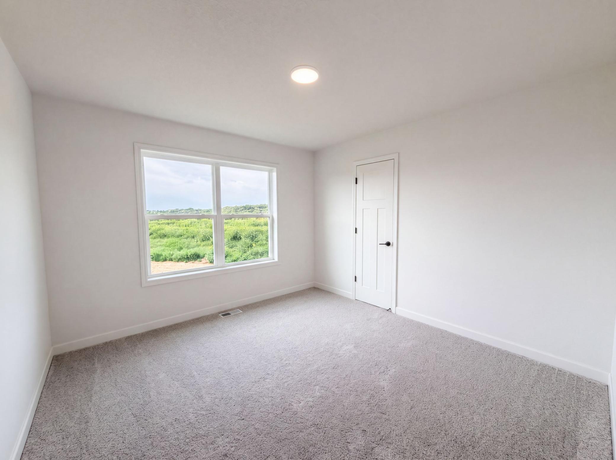 listing_7.jpg