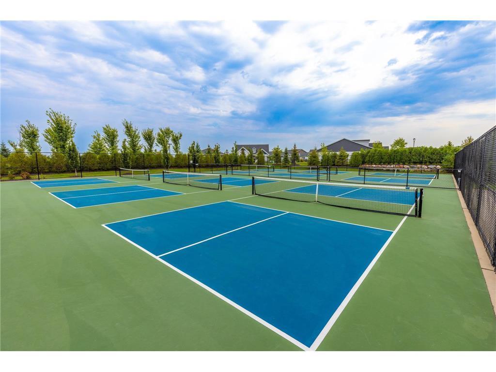 6 Pickleball Courts