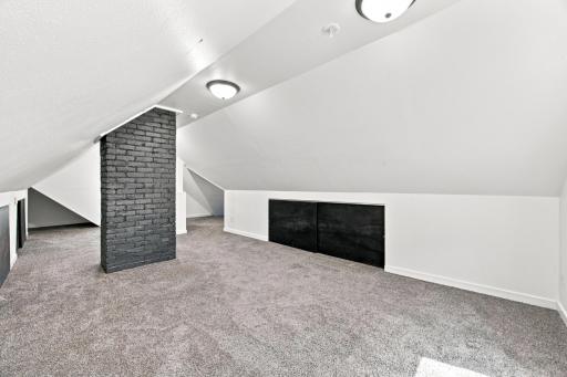 819 8th Avenue N, Fargo, ND 58102