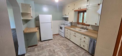 Kitchen from entry.jpg