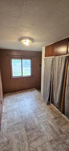 Entry Room.jpg