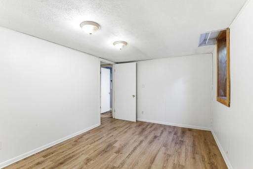 Large BR in lower level