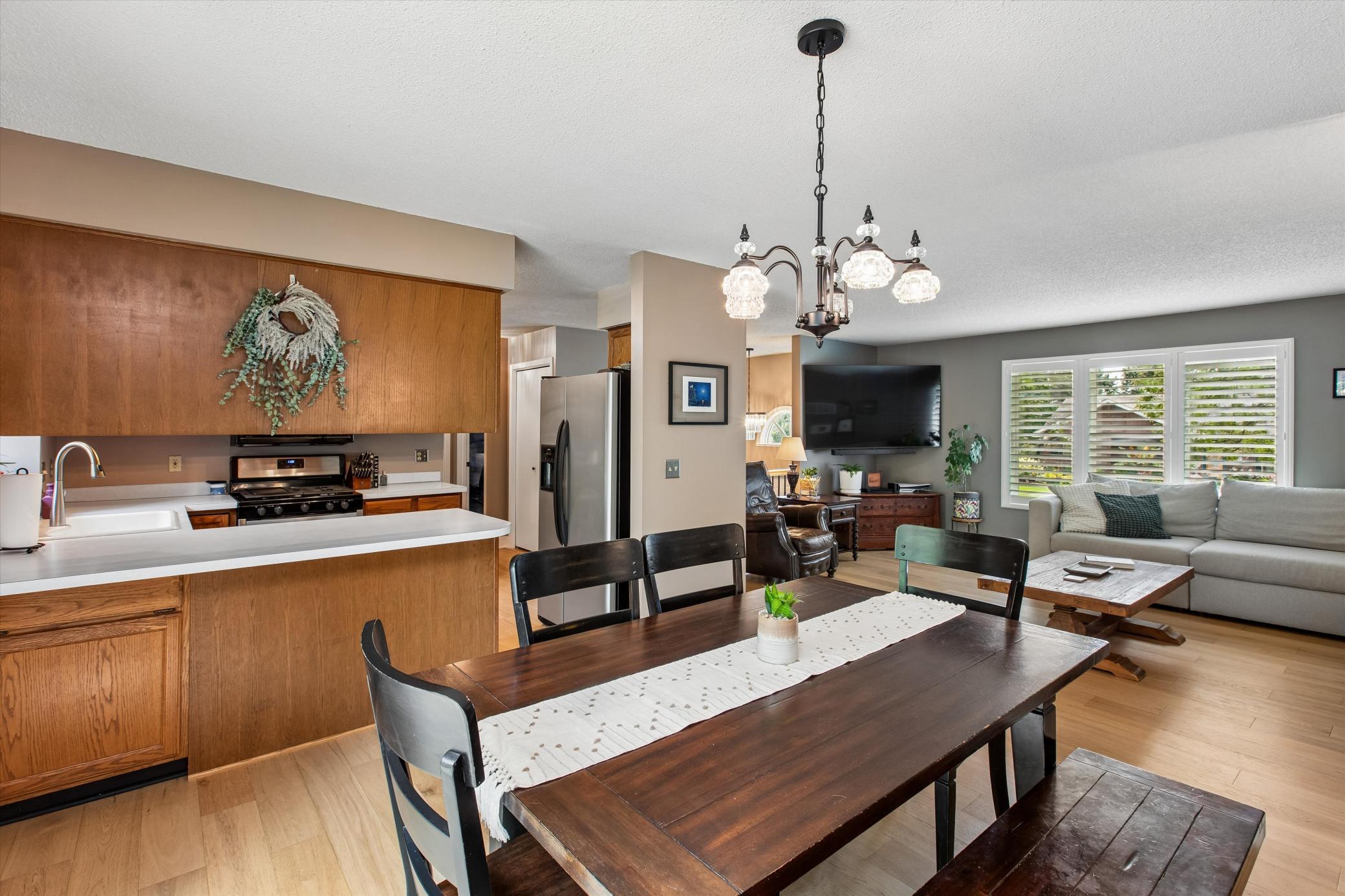 Room for stools at counter