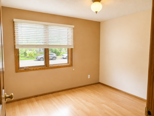 7709 Ewing Avenue N, Brooklyn Park, MN 55443