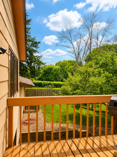 7709 Ewing Avenue N, Brooklyn Park, MN 55443
