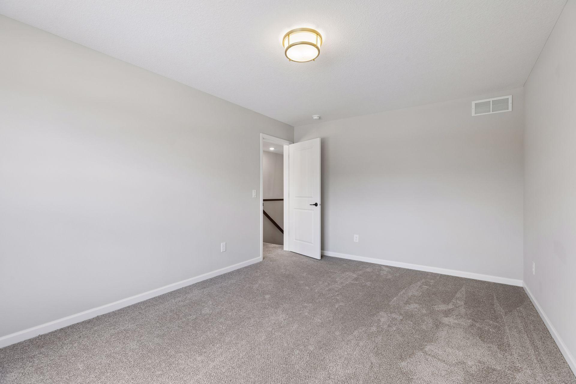 Upper level - bedroom 4