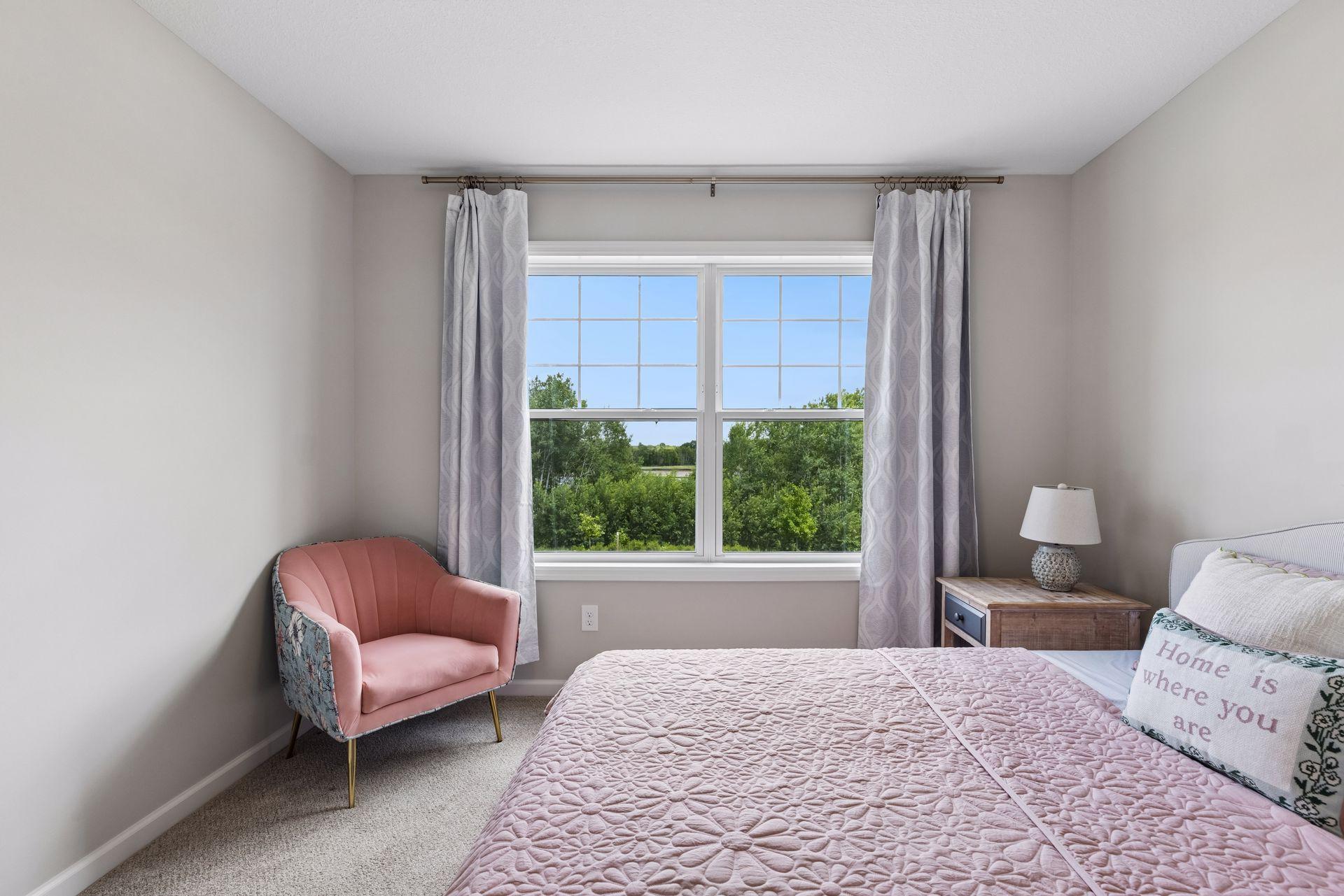 Upper level - bedroom 3