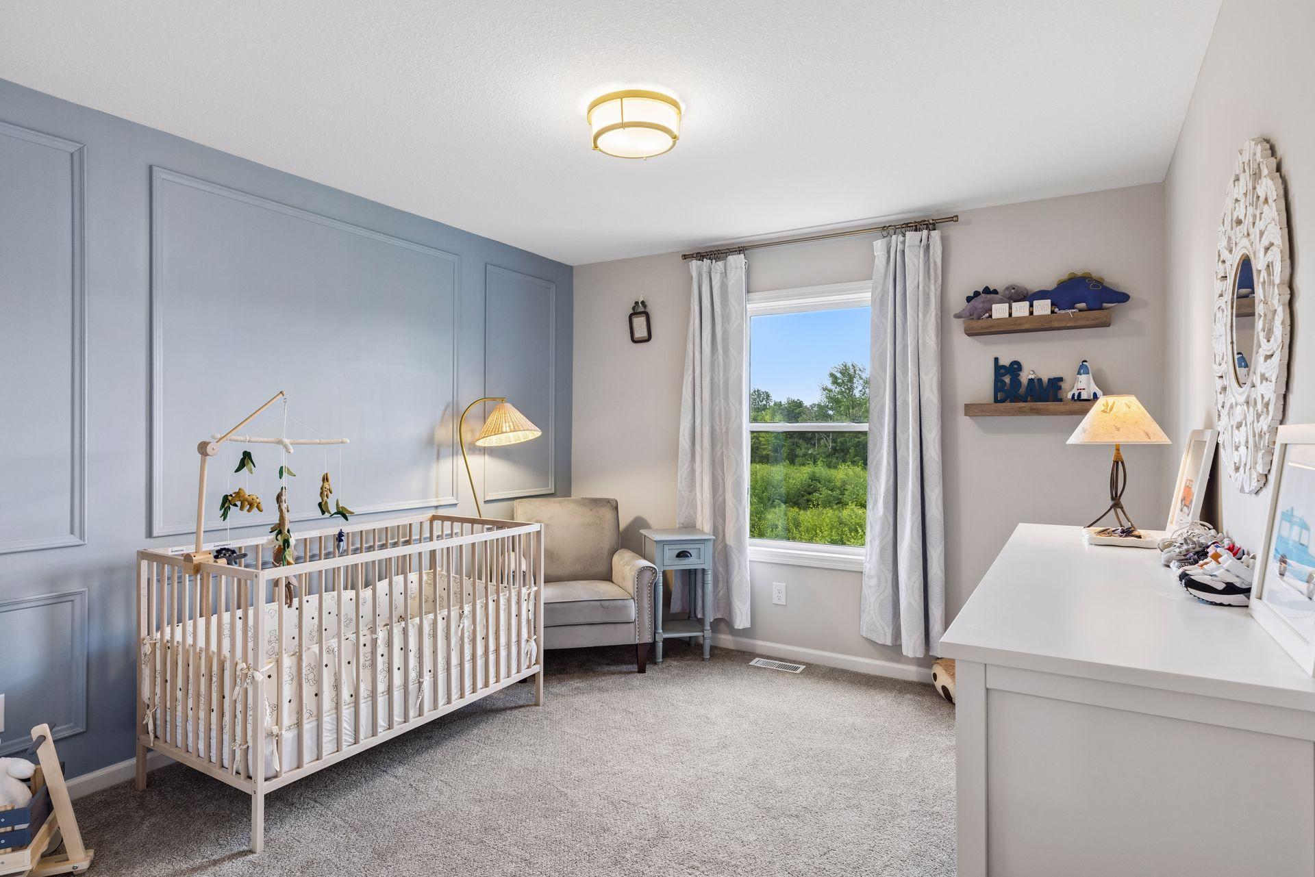 Upper level - bedroom 2