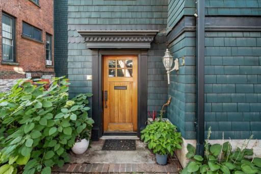 449 Portland Avenue, 3, Saint Paul, MN 55102