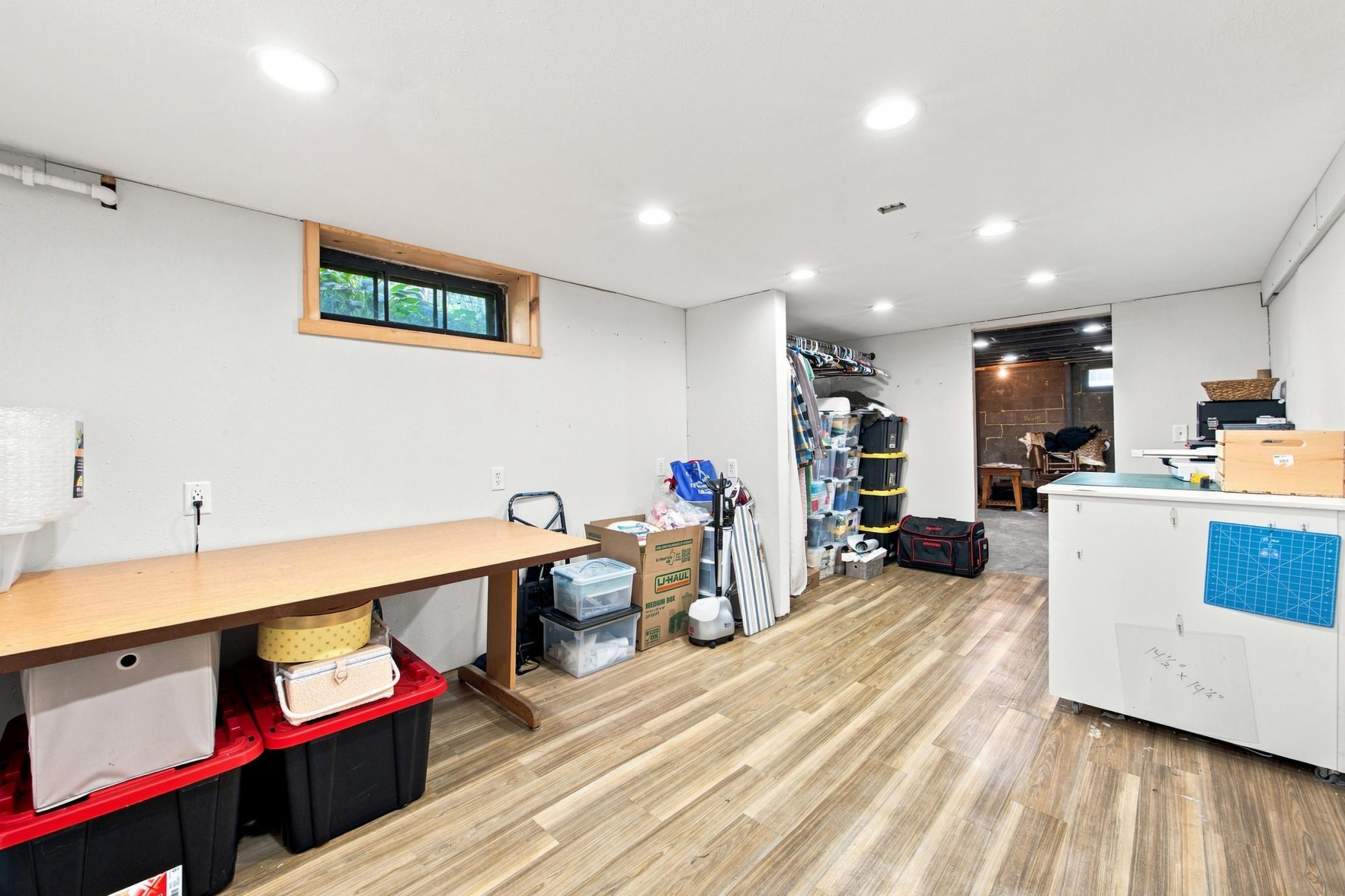 Bsmt Flex Room.jpg