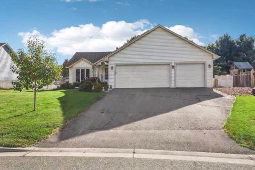 7459 Jeffery Lane S, Cottage Grove, MN 55016