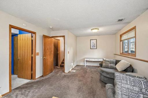 7459 Jeffery Lane S, Cottage Grove, MN 55016