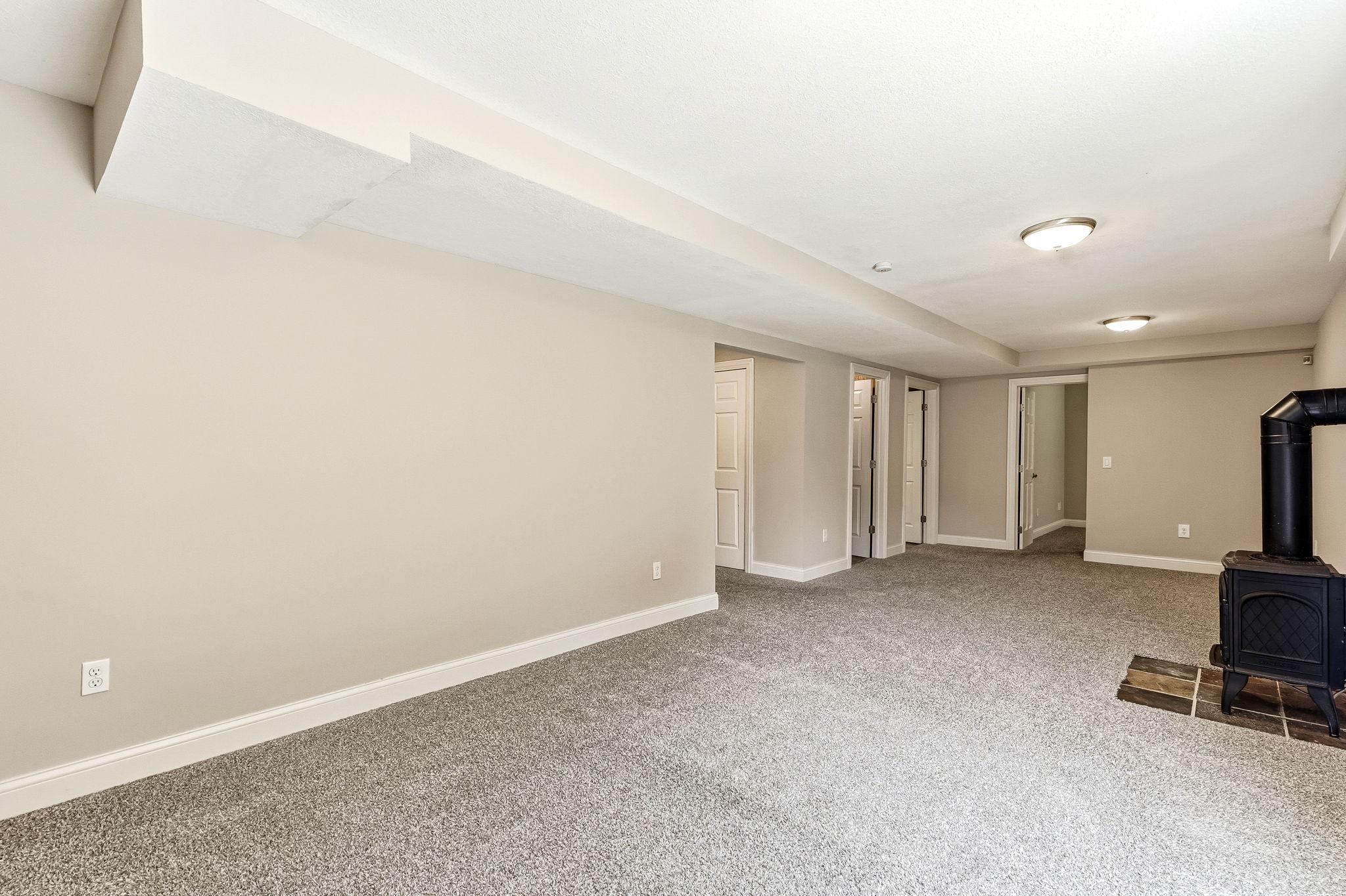 37-web-or-mls-8848-Everest-Ln-37.jpg