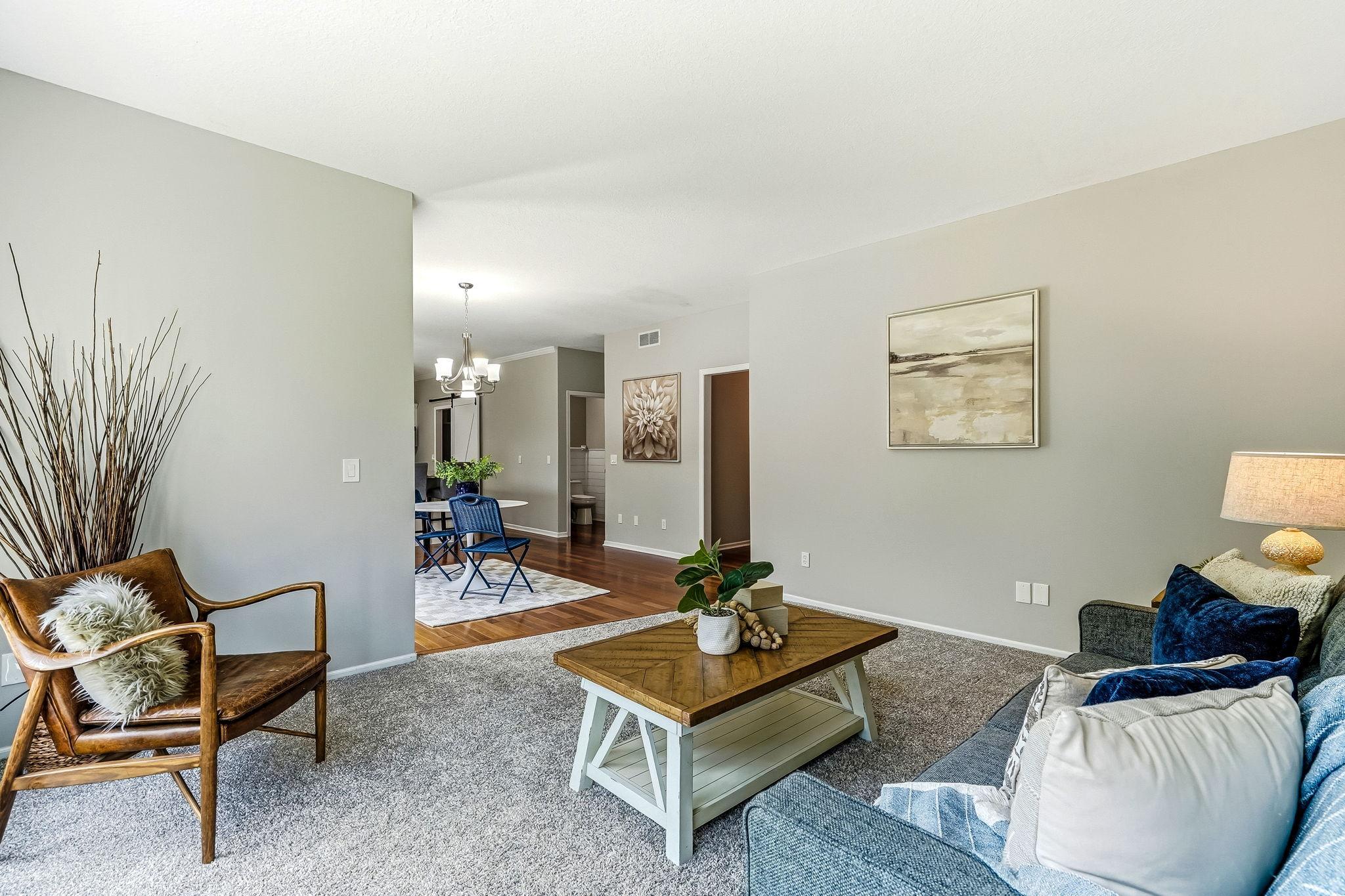 11-web-or-mls-8848-Everest-Ln-11.jpg
