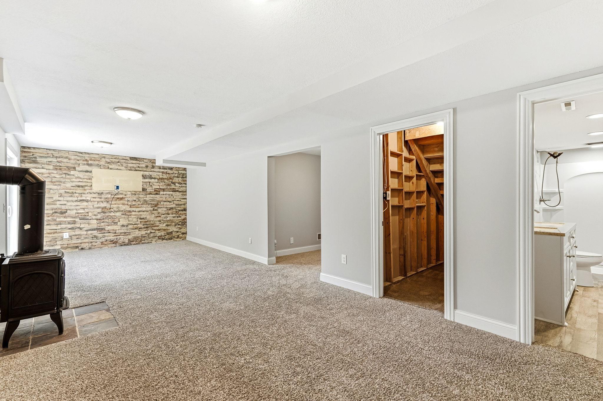 38-web-or-mls-8848-Everest-Ln-38.jpg