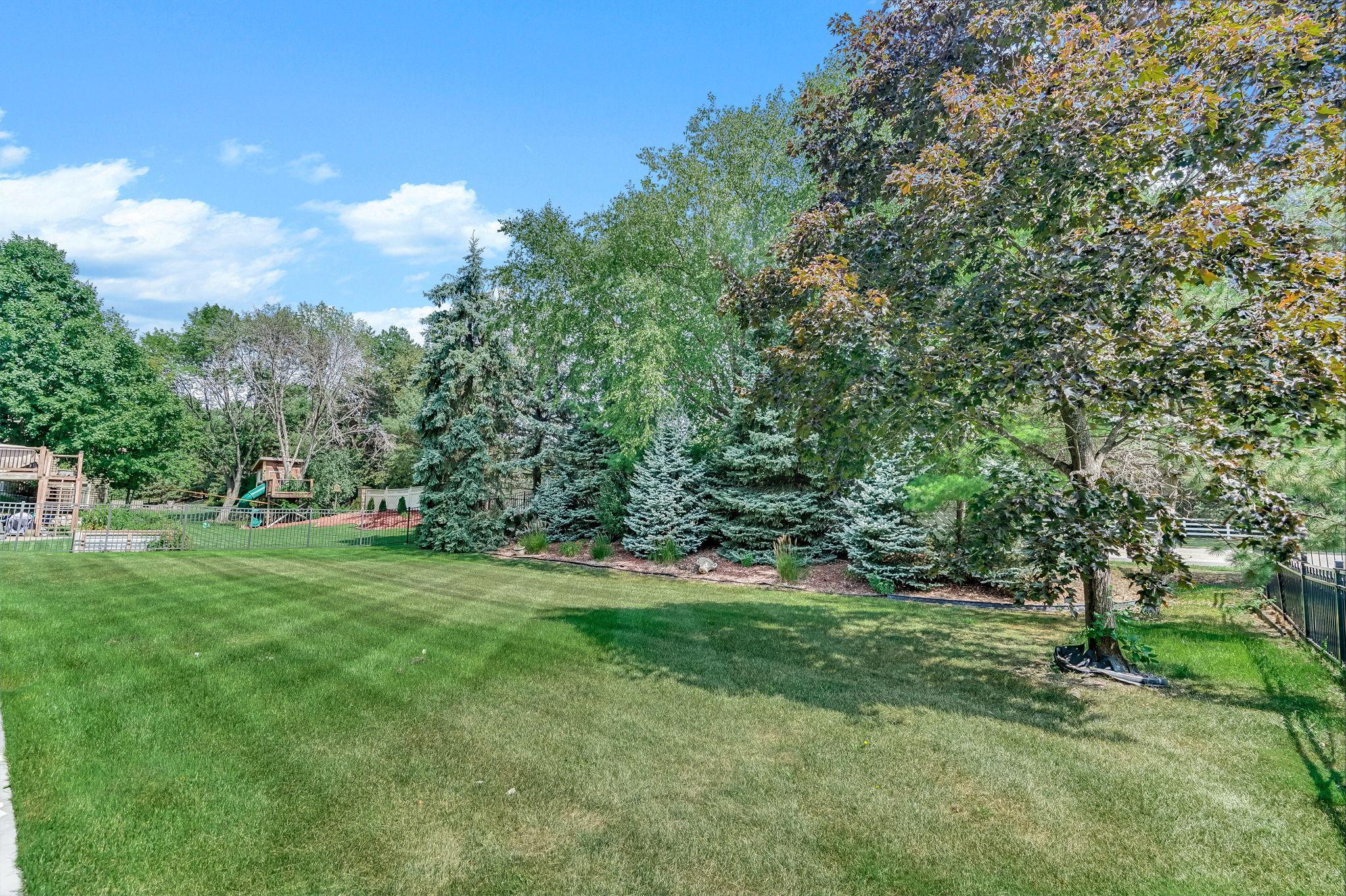 53-web-or-mls-8848-Everest-Ln-53.jpg