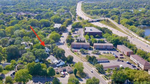Easy Access to 694 and 35W .5 miles away