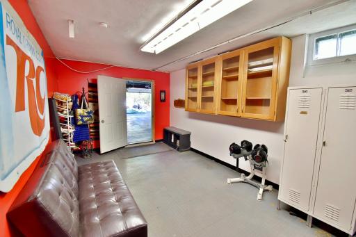 Flex Room