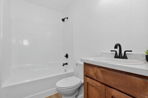 2nd Bathroom